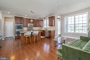 205 Winterwood Ln, Harrison Township, NJ 08062 - Photo 14