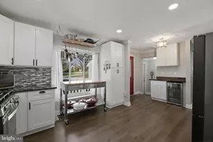 202 Leonard Ave, East Greenwich Township, NJ 08020 - Photo 4