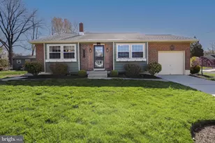 420 S Girard St, Woodbury, NJ 08096 - Photo 2