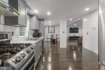 151 Robin, West Deptford, NJ 08066 - Photo 8