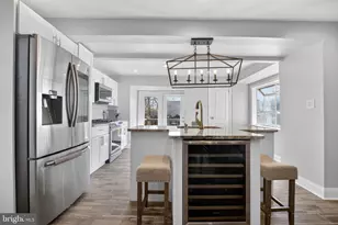 20 E Buck St, Paulsboro, NJ 08066 - Photo 12