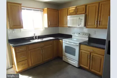 452 College Boulevard, Deptford, NJ 08096 - Photo 2