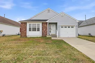 725 Virgin Island Dr, Monroe Township, NJ 08094 - Photo 1