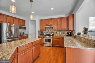 256 Staggerbush Rd, Monroe Township, NJ 08094 - Photo 6