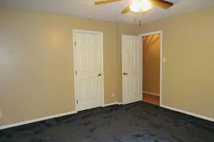 2 Hollybush Dr, Glassboro, NJ 08028 - Photo 32