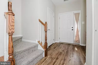 117 Oakridge Drive, East Greenwich Township, NJ 08061 - Photo 4