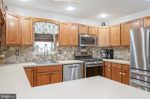 38 Clifford Ave, Westville, NJ 08093 - Photo 16