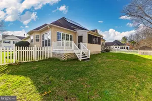 176 Billows Dr, East Greenwich Township, NJ 08061 - Photo 4