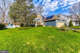 176 Billows Dr, East Greenwich Township, NJ 08061 - Photo 2