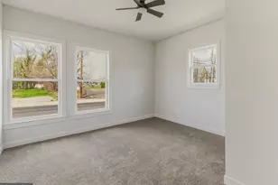 110 Washington Ave, Monroe Township, NJ 08094 - Photo 20