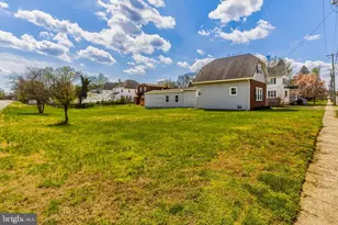 110 Washington Ave, Monroe Township, NJ 08094 - Photo 2