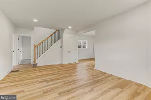 110 Washington Ave, Monroe Township, NJ 08094 - Photo 4