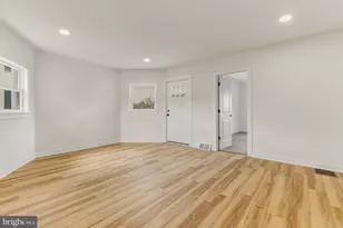 110 Washington Ave, Monroe Township, NJ 08094 - Photo 8