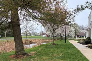 402 Firethorne Ct, Sewell, NJ 08080 - Photo 2