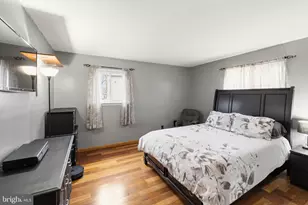 1666 Holly Pkwy, Monroe Township, NJ 08094 - Photo 14