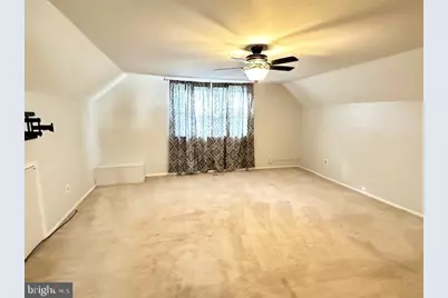 1054 Bradford Drive, Monroe Township, NJ 08094 - Photo 20