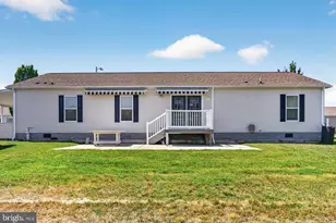 2088 Burlington Cir, Monroe Township, NJ 08094 - Photo 10