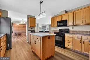 2088 Burlington Cir, Monroe Township, NJ 08094 - Photo 24