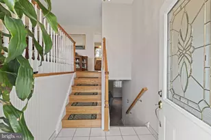 1010 Hancock Dr, Blackwood, NJ 08012 - Photo 4