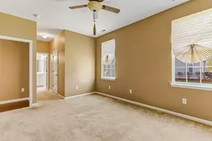 100 Castlebay Dr, Monroe Township, NJ 08094 - Photo 8