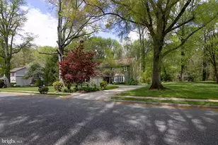 1353 Vallee Dr, West Deptford, NJ 08096 - Photo 6