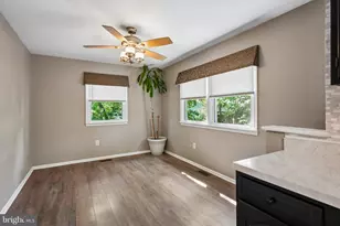 19 Peak Pl, Sewell, NJ 08080 - Photo 10