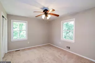 19 Peak Pl, Sewell, NJ 08080 - Photo 10