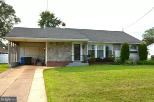 1 Beech Pl, West Deptford, NJ 08096 - Photo 1