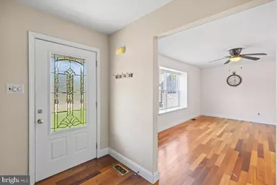 1795 Witherspoon Court, Blackwood, NJ 08012 - Photo 4