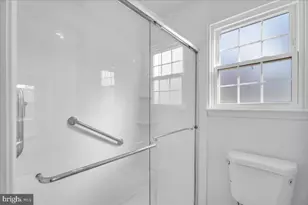 38 Pinecrest Dr, Woodbury, NJ 08096 - Photo 18