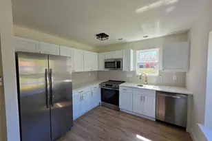 38 Pinecrest Dr, Woodbury, NJ 08096 - Photo 2