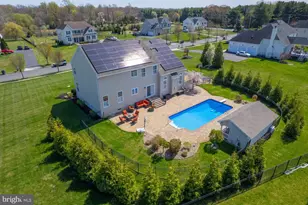 207 Maria Elena Dr, Harrison Township, NJ 08062 - Photo 2