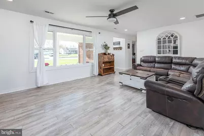 427 Birch Drive, East Greenwich Township, NJ 08056 - Photo 4