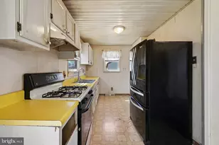 314 Lake Ave, Monroe Township, NJ 08094 - Photo 12