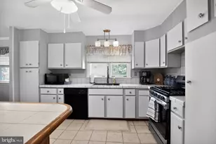 216 Greenwich Ave, Paulsboro, NJ 08066 - Photo 8