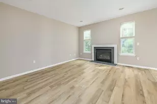 1085 Buckingham, West Deptford, NJ 08086 - Photo 8