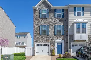 1027 Prime Pl, Sewell, NJ 08080 - Photo 2
