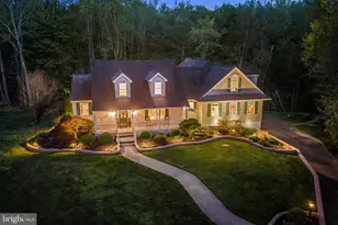 8 Cliff Ct, Sewell, NJ 08080 - Photo 2