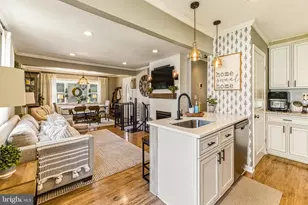 14 Lynn Dr, West Deptford Township, NJ 08096 - Photo 6