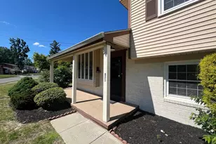 825 Lexington Ave, Washington Township, NJ 08012 - Photo 2