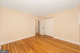 825 Lexington Ave, Washington Township, NJ 08012 - Photo 14