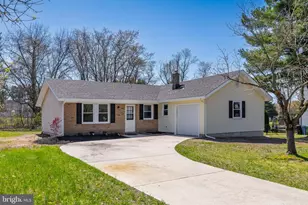 78 Abbington Ln, Sewell, NJ 08080 - Photo 2