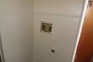 244 W Clayton Ave, Clayton, NJ 08312 - Photo 8