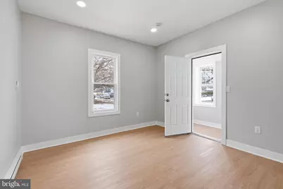 357 Mantua Avenue, Paulsboro, NJ 08066 - Photo 10