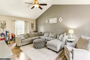 584 Lantern Way, Franklin Township, NJ 08322 - Photo 10