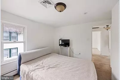 28 E Adams Street, Paulsboro, NJ 08066 - Photo 14