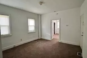 331 Lincoln St, Woodbury, NJ 08096 - Photo 2
