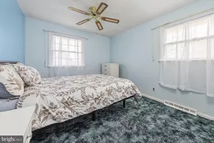 19 Fairmount Dr, Glassboro, NJ 08028 - Photo 14