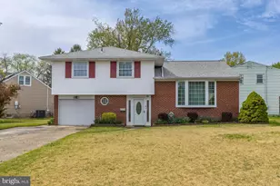 19 Fairmount Dr, Glassboro, NJ 08028 - Photo 2