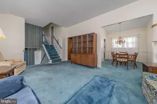 19 Fairmount Dr, Glassboro, NJ 08028 - Photo 6